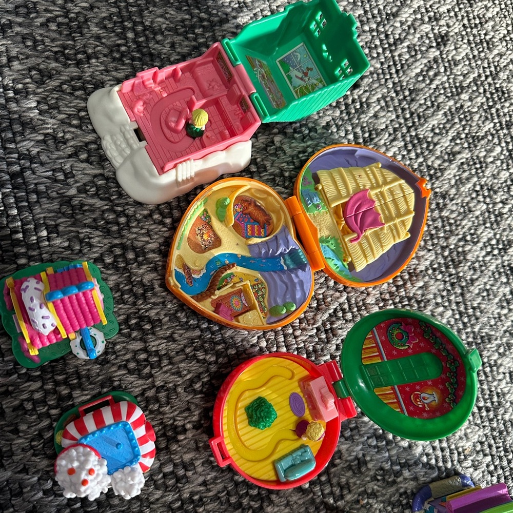Polly Pocket & Nanables Playset Toys Colorful Miniature Bundle - Picture 6 of 8